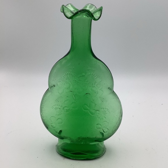 Green Glass Ruffle Top Vase with Embossd Shamrocks - Picture 2 of 11